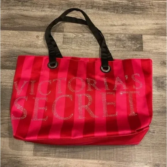 Victoria's Secret Victoria Secret Limited Edition - Picture 1 of 4